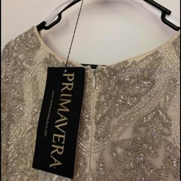 Formal dress - Picture 10 of 16